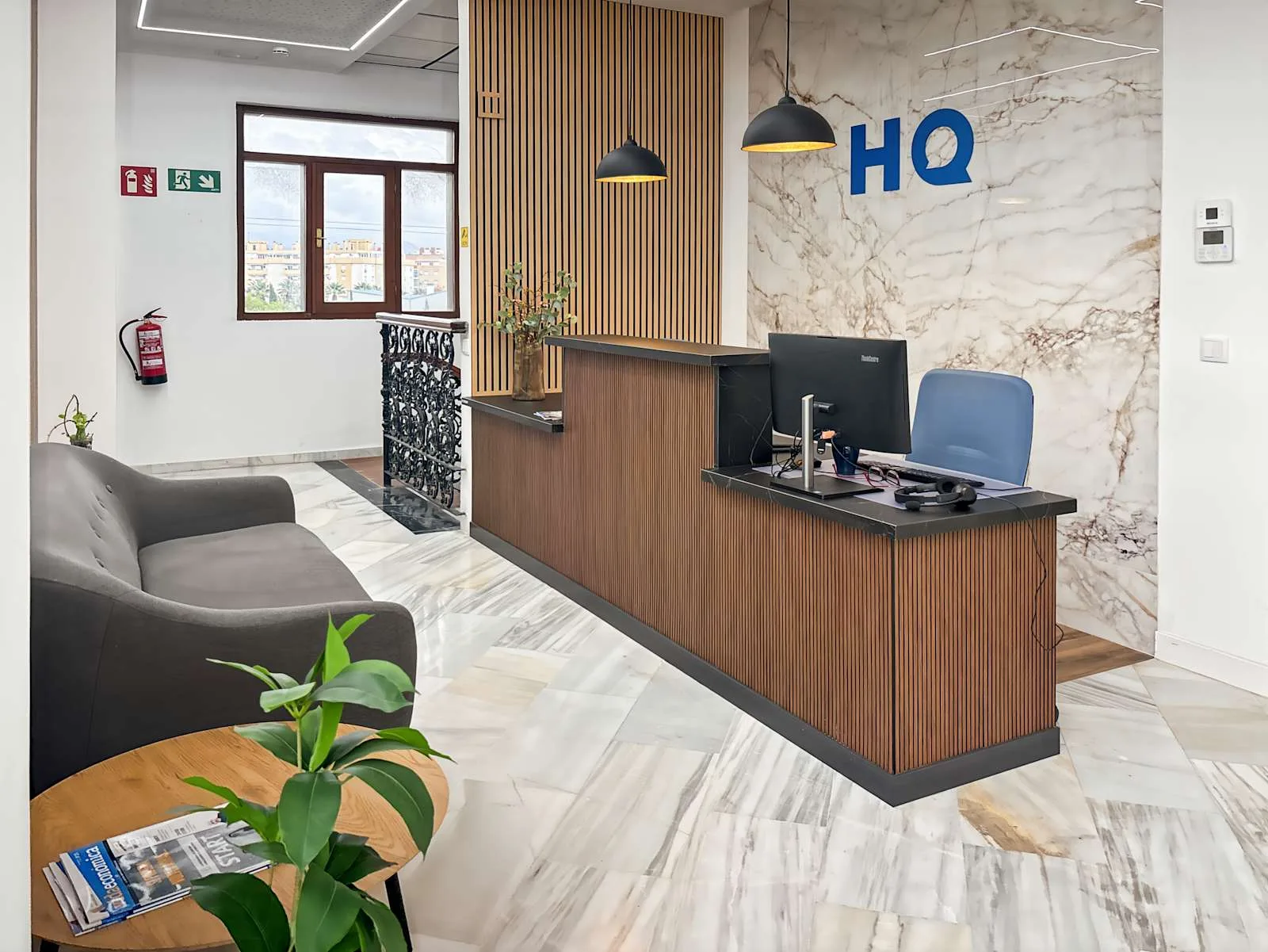 HQ Malaga, Flauta Magica, Recepción, Málaga
