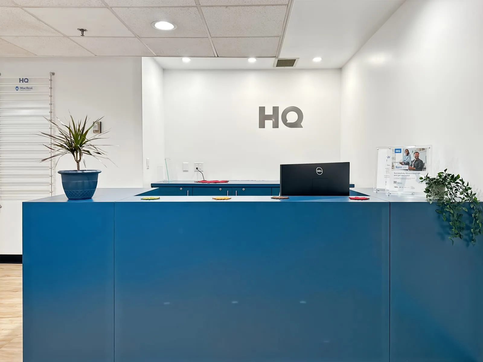 HQ MB, Winnipeg - Lombard Ave, Reception, Winnipeg, MB