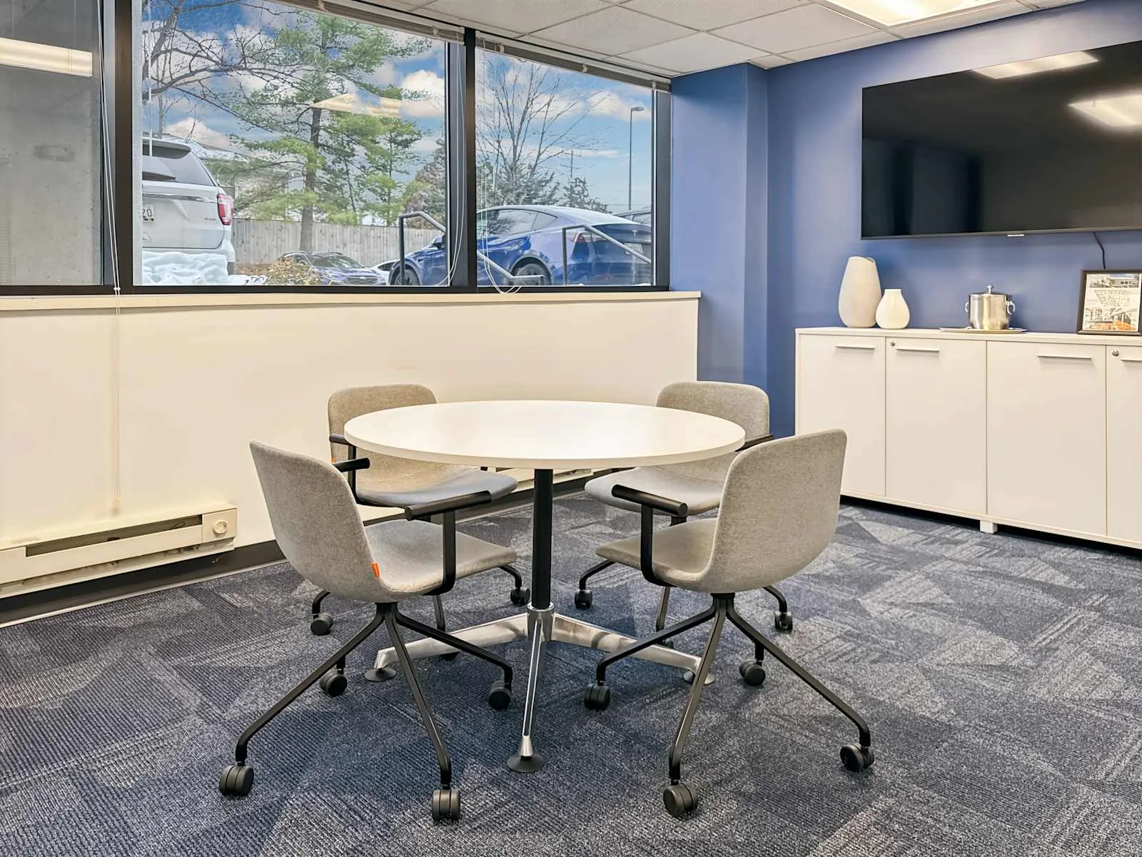 HQ MD, Silver Spring - New Hampshire Ave, Meeting room for 4 people, Silver Spring, MD