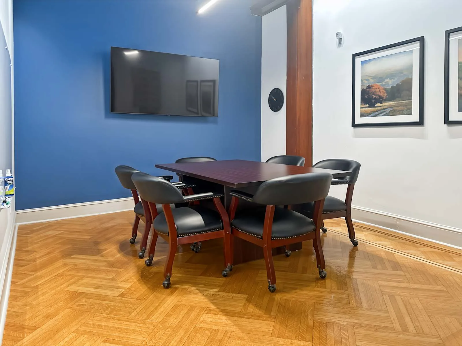 HQ MD, Westminster - E Main St, Meeting room for 6 people, Westminster, MD