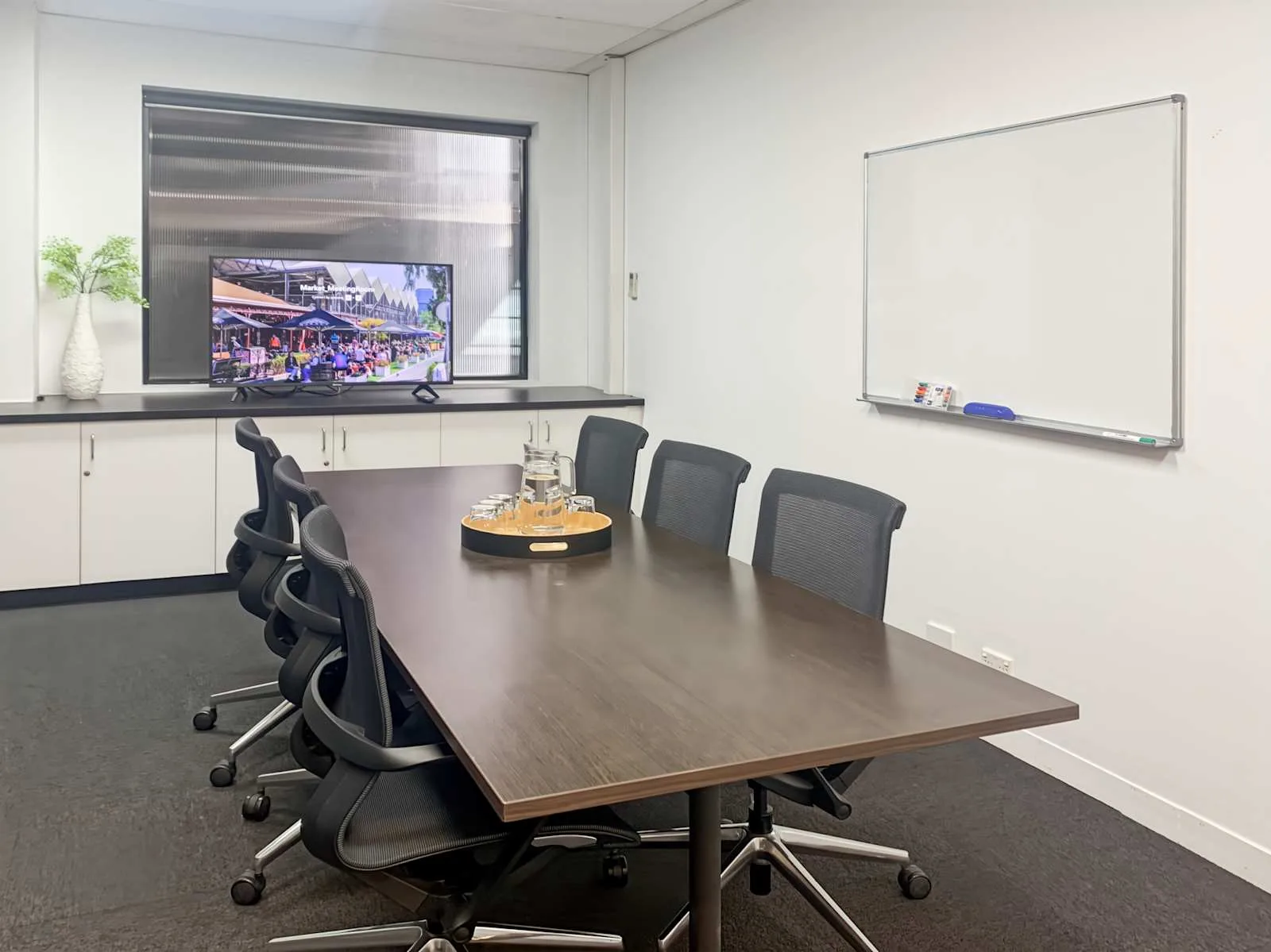 HQ Melbourne, 72 York St, Meeting room for 8 people, Melbourne, VIC