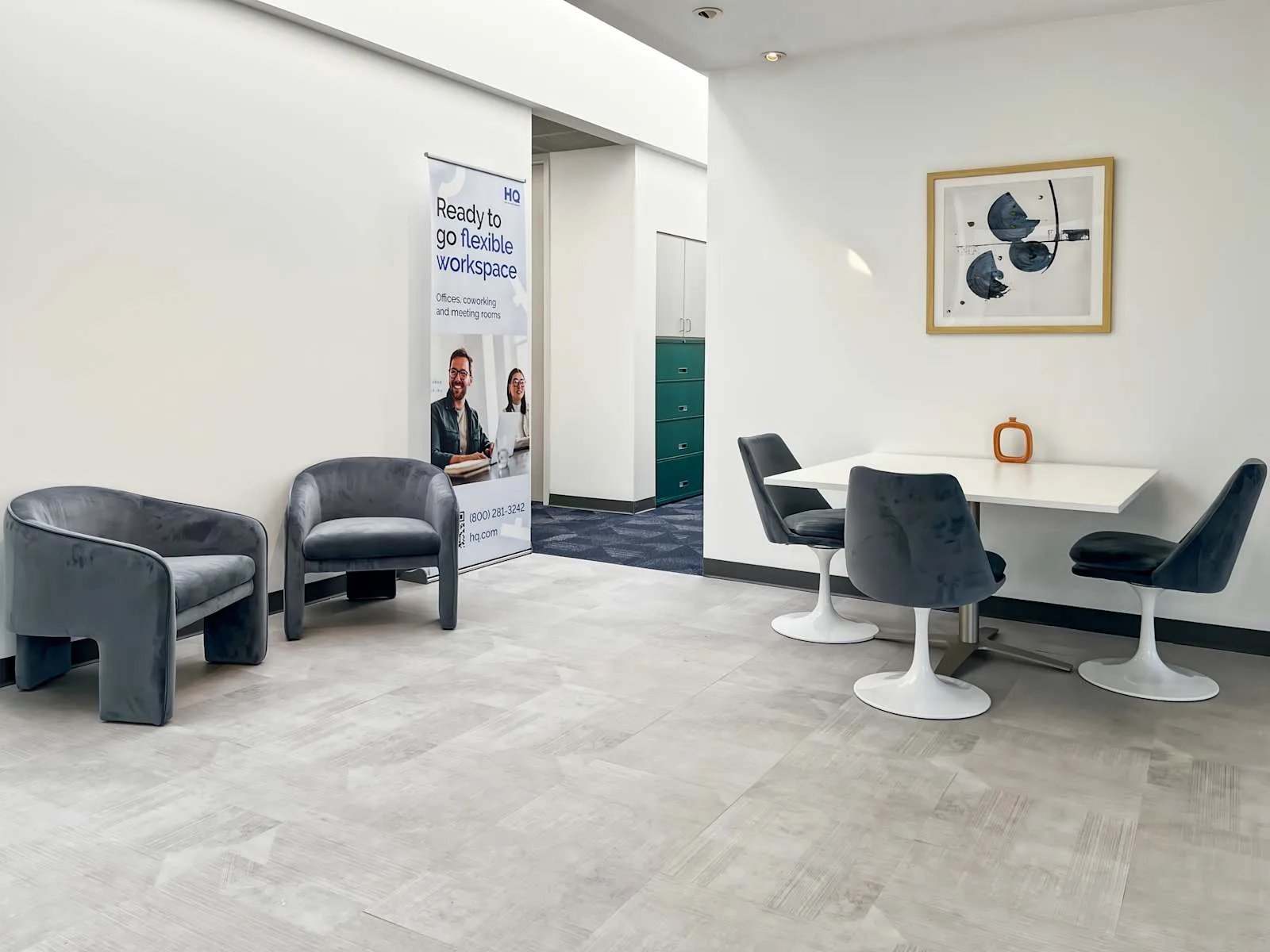 HQ MI, Kalamazoo - Plastic Pl, Lounge, Kalamazoo, MI