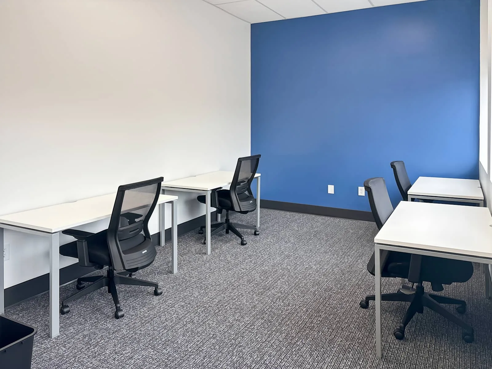 HQ MI, Monroe - S Monroe St, Private office, 4 desks, Monroe, MI