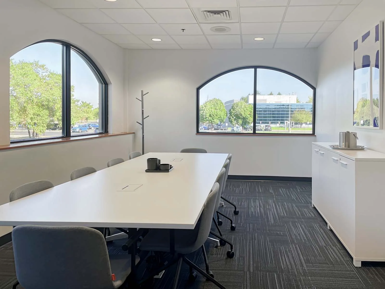 HQ MI, Saginaw - Fashion Square Blvd, Meeting room for 8 people, Saginaw, MI