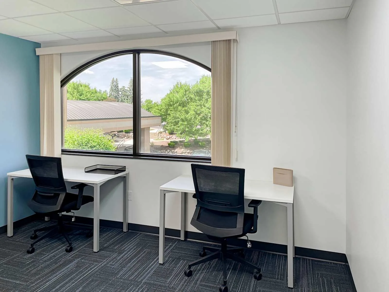 HQ MI, Saginaw - Fashion Square Blvd, Private office, 2 desks, Saginaw, MI