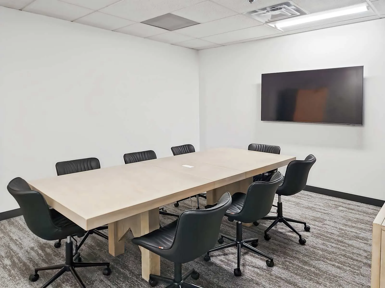 HQ MO, St. Louis - Craigshire Rd, Meeting room for 8 people, Creve Couer, MO