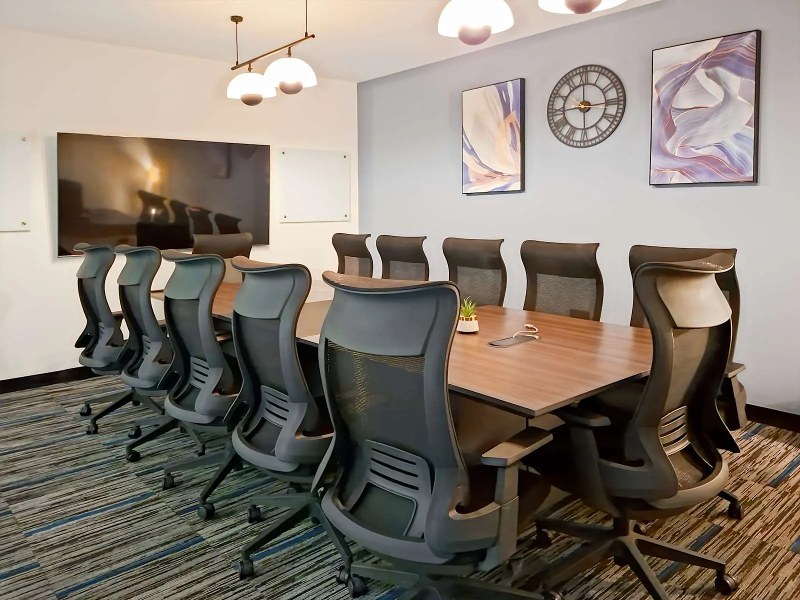 HQ Mombasa, Mombasa City Mall, Meeting room for 12 people, Mombasa