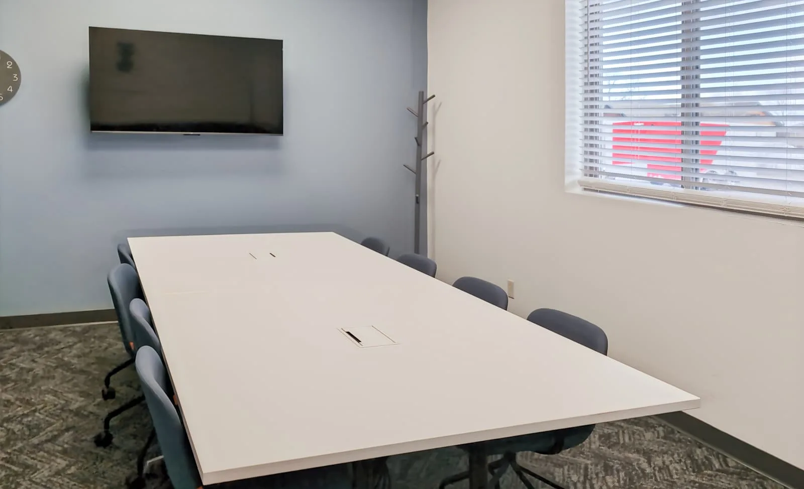 HQ MT, Bozeman - N 7th Ave, Meeting room for 8 people, Bozeman, MT