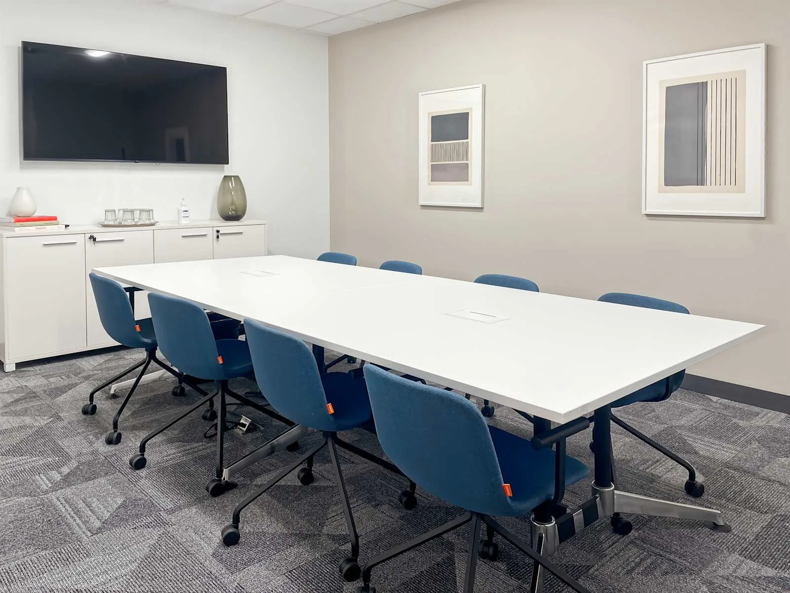 HQ IL, Naperville - South Washington St, Meeting room for 8 people, Naperville, IL
