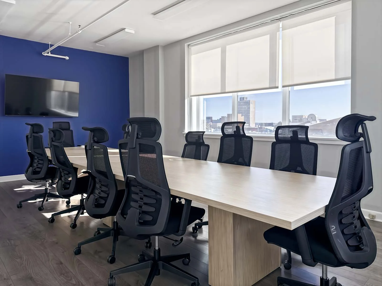 HQ NB, Moncton - Saint George St, Meeting room for 12 people, Moncton, NB