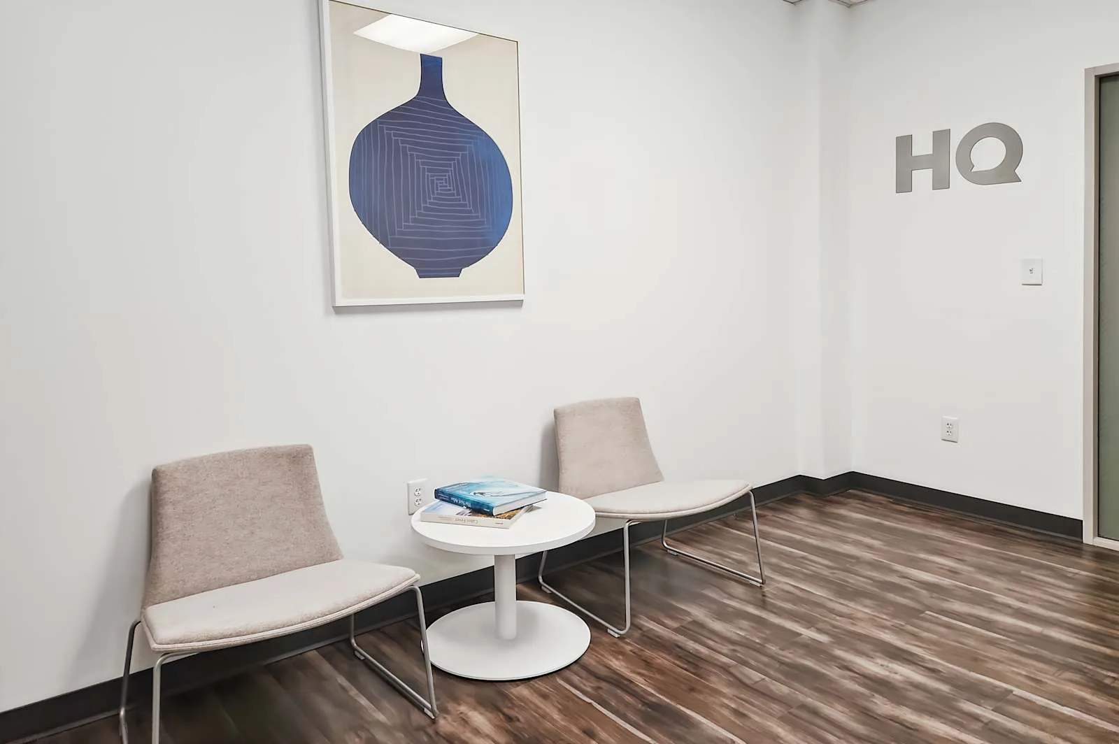 HQ NC, Raleigh - Pleasant Valley Rd, Lounge, Raleigh, NC