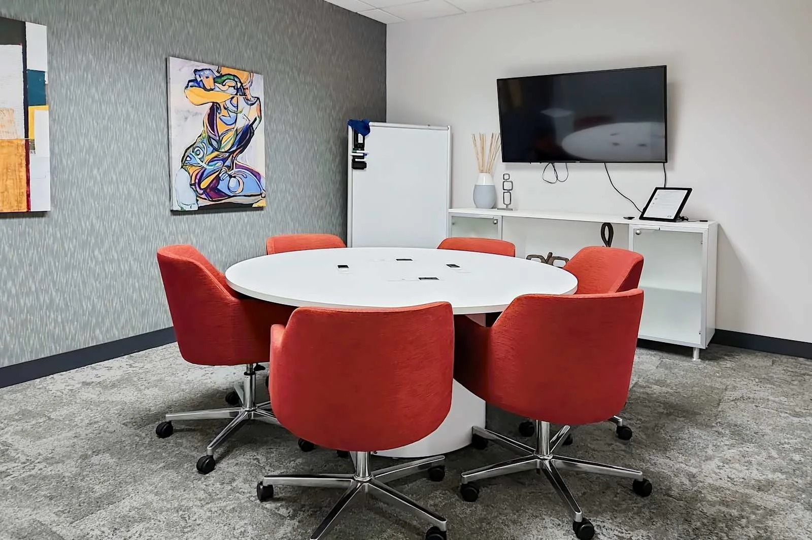 HQ NC, RaleighDurham - RTP Imperial, Meeting room for 6 people, Durham, NC