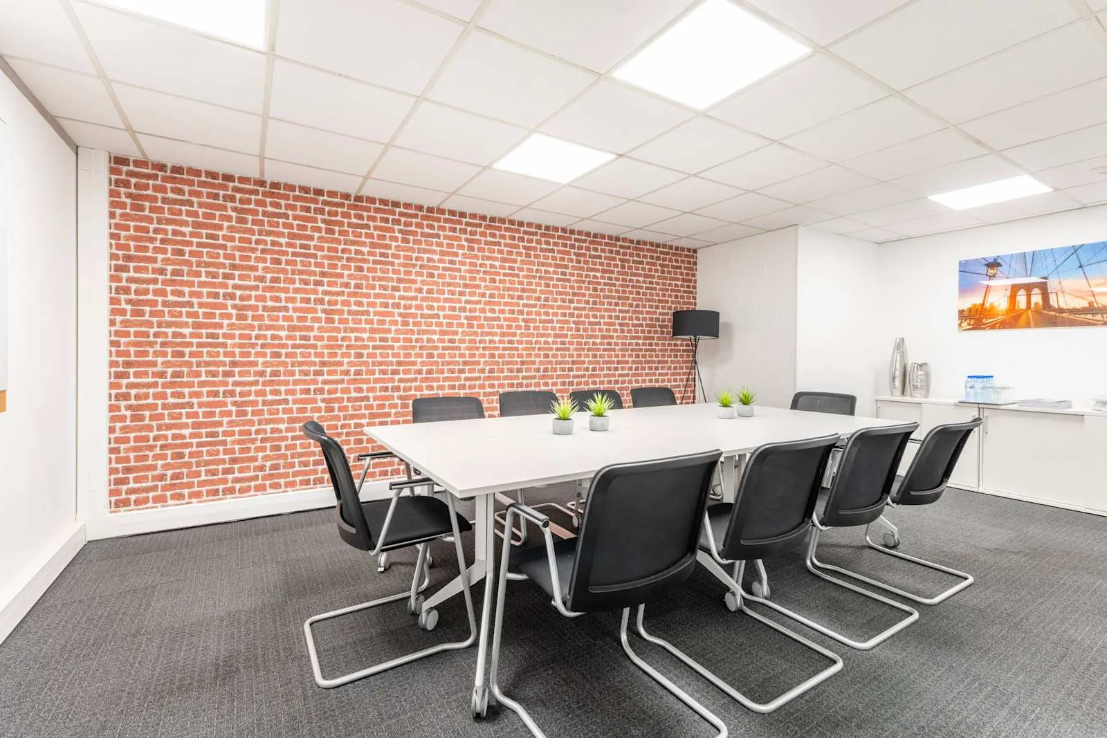 HQ NICE, Jean Médecin, Besprechungsraum für 10 Personen, Nice