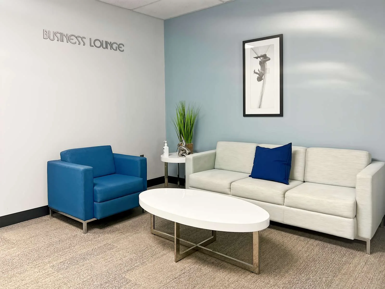 HQ NJ, Bridgewater - Bridgewater (HQ), Lounge, Bridgewater, NJ