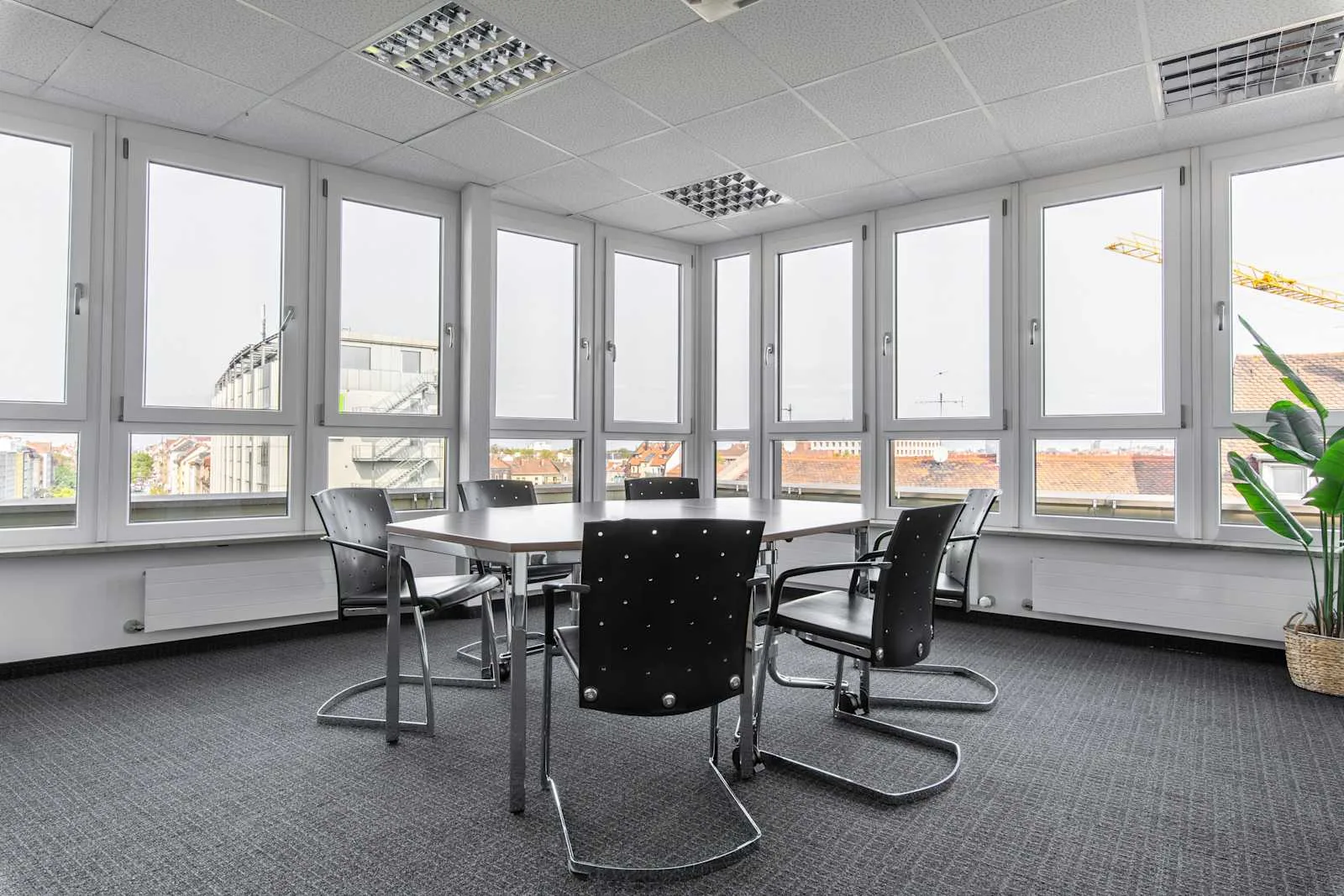 HQ NUREMBERG, HQ Plaerrer, Besprechungsraum für 6 Personen, Nürnberg