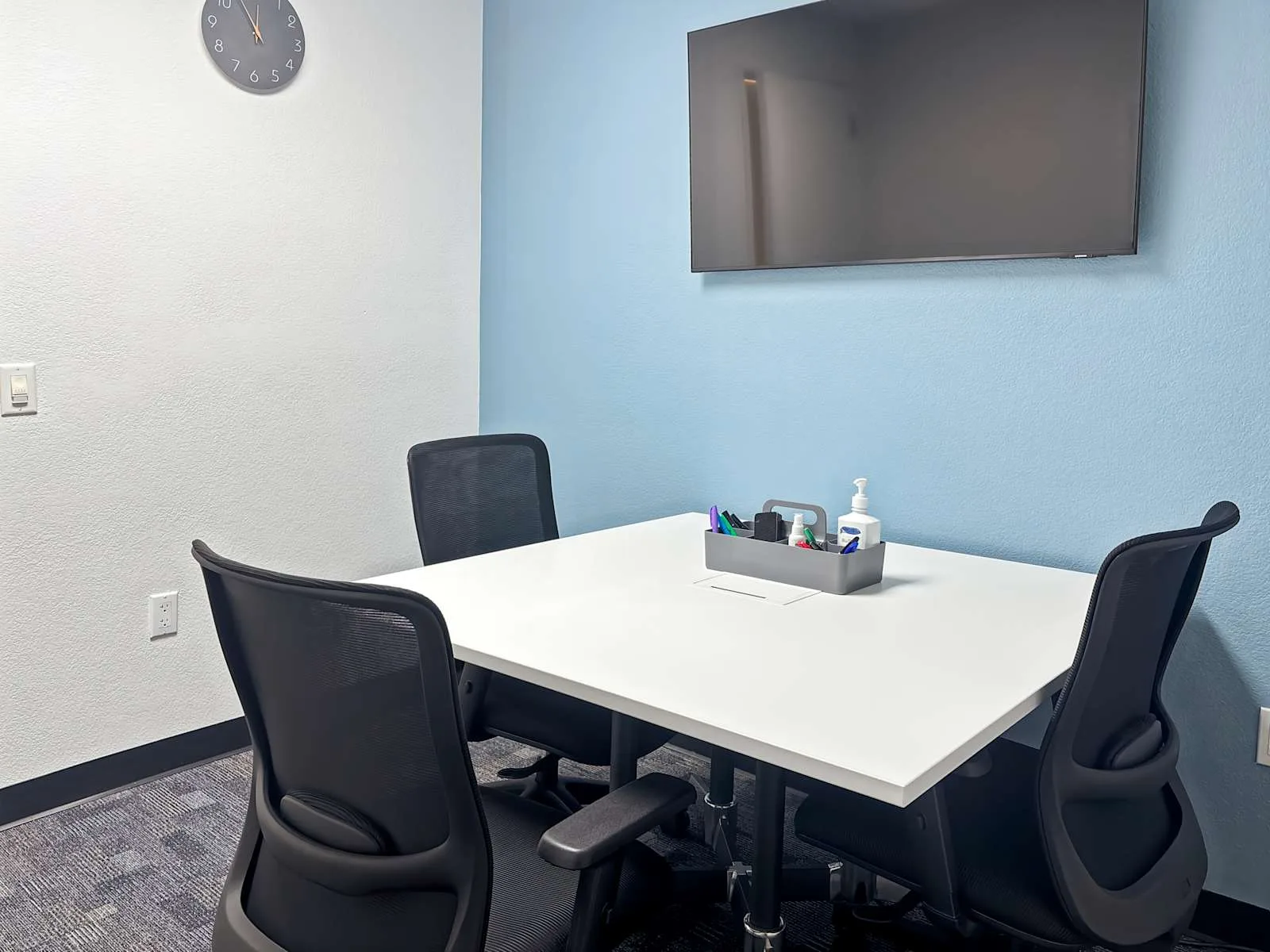 HQ NV, Henderson - Mountain Vista St, Meeting room for 3 people, Henderson, NV
