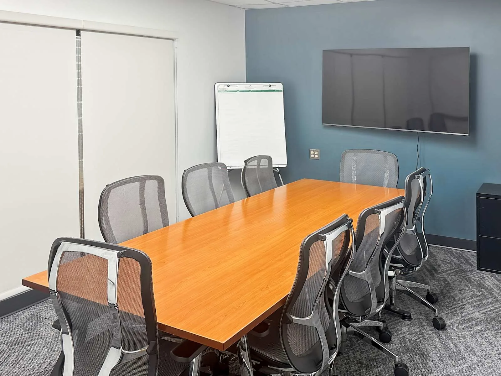 HQ NY, Melville - Melville Broadhollow (HQ), Meeting room for 8 people, Melville, NY