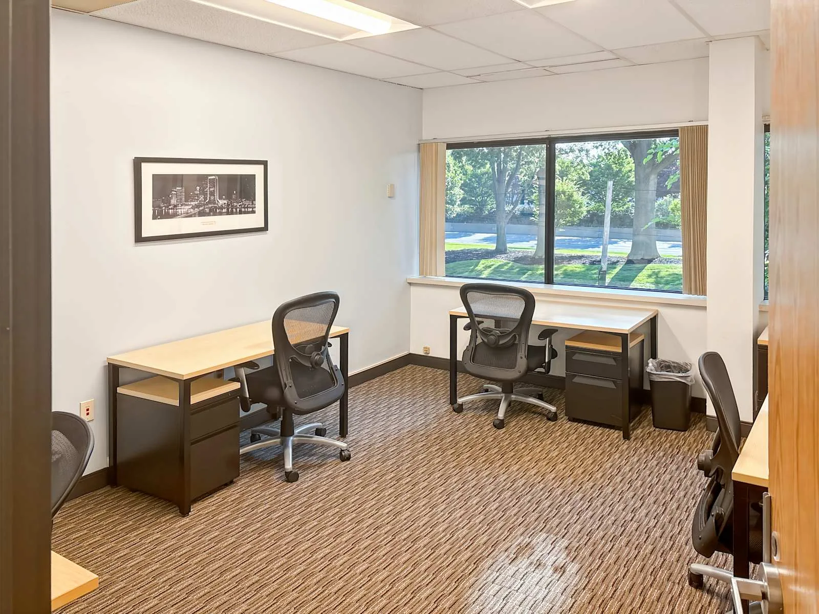 HQ NY, Melville - Melville Broadhollow (HQ), Private office, 4 desks, Melville, NY