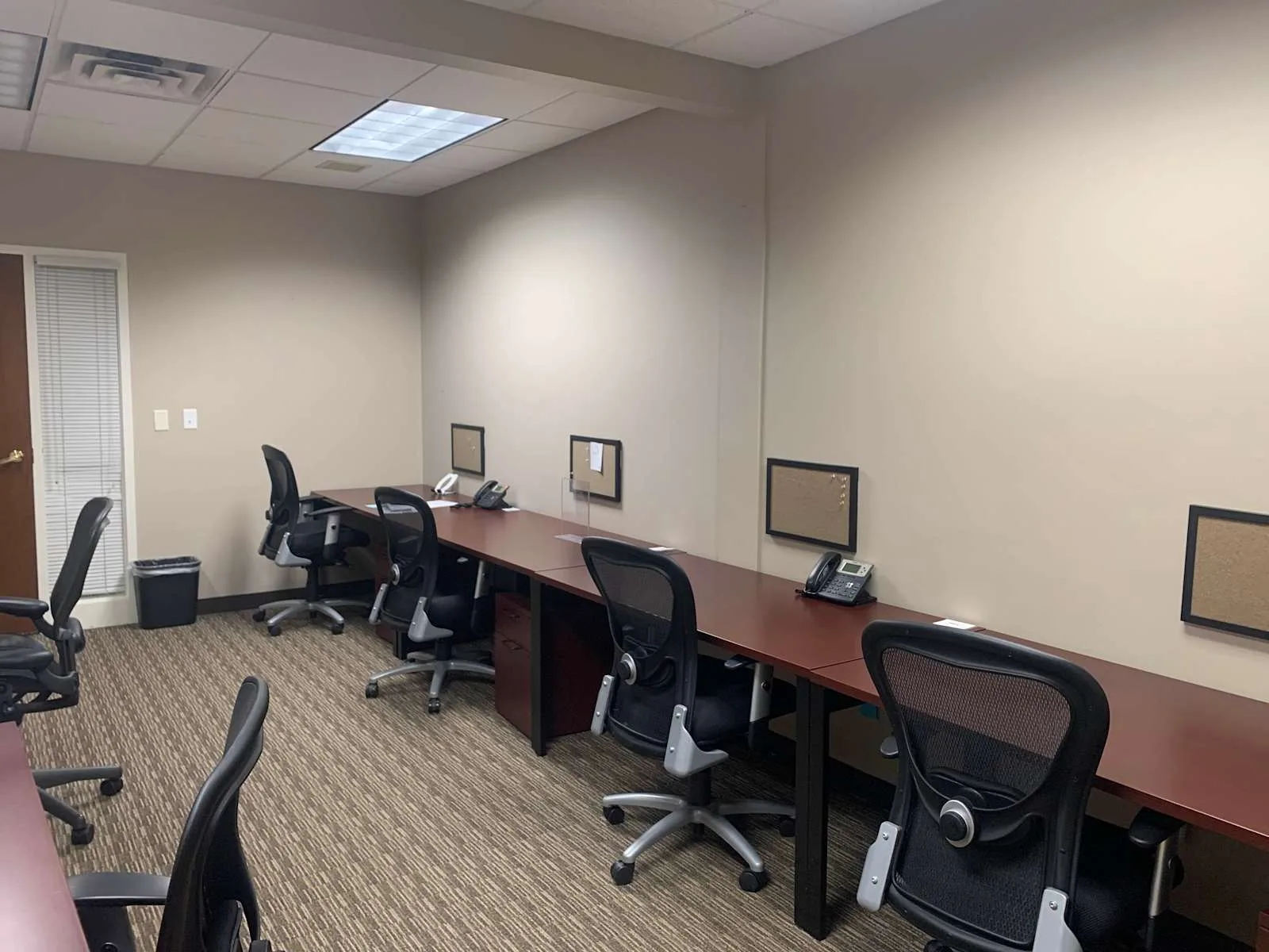 HQ NY, Williamsville - Buffalo - North Towns, Private office, 6 desks, Bowmansville, NY