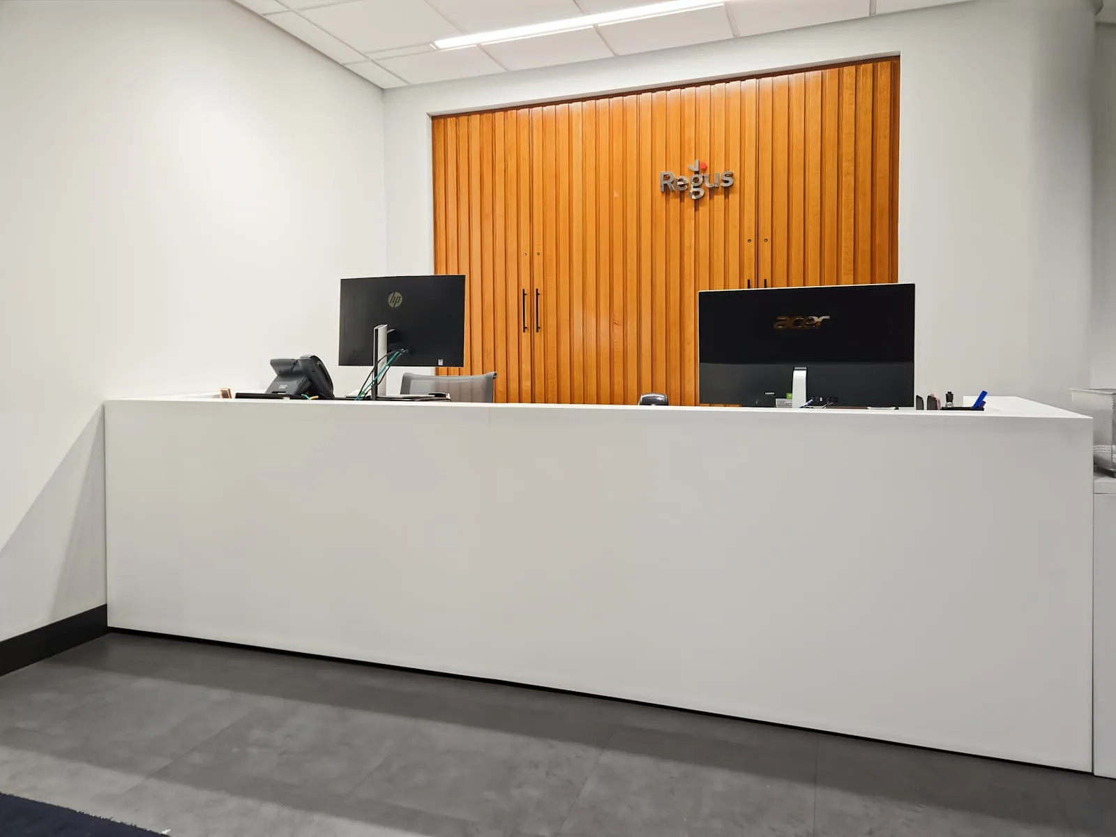 HQ IL, Oak Brook/West - Westbrook Corporate Center (HQ), Reception, Westchester, IL