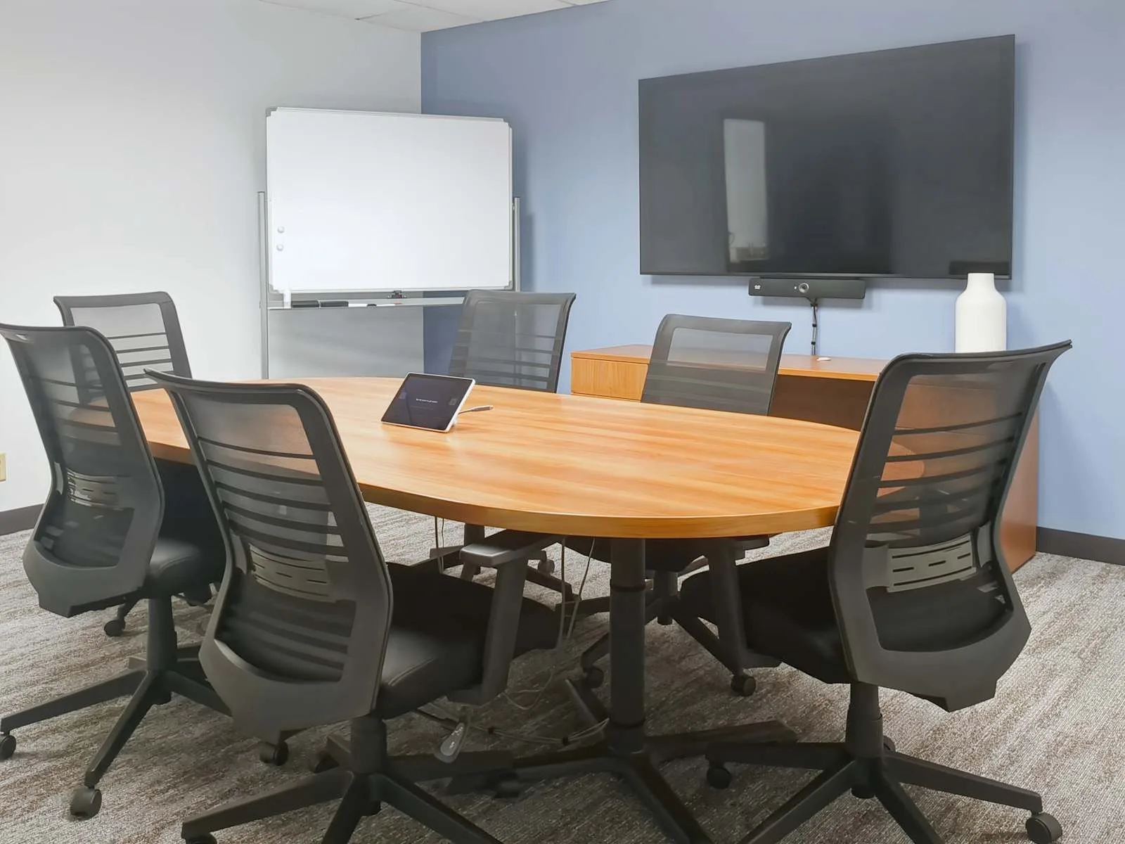 HQ OH, Canton - Belden Village St, Meeting room for 6 people, Canton, OH