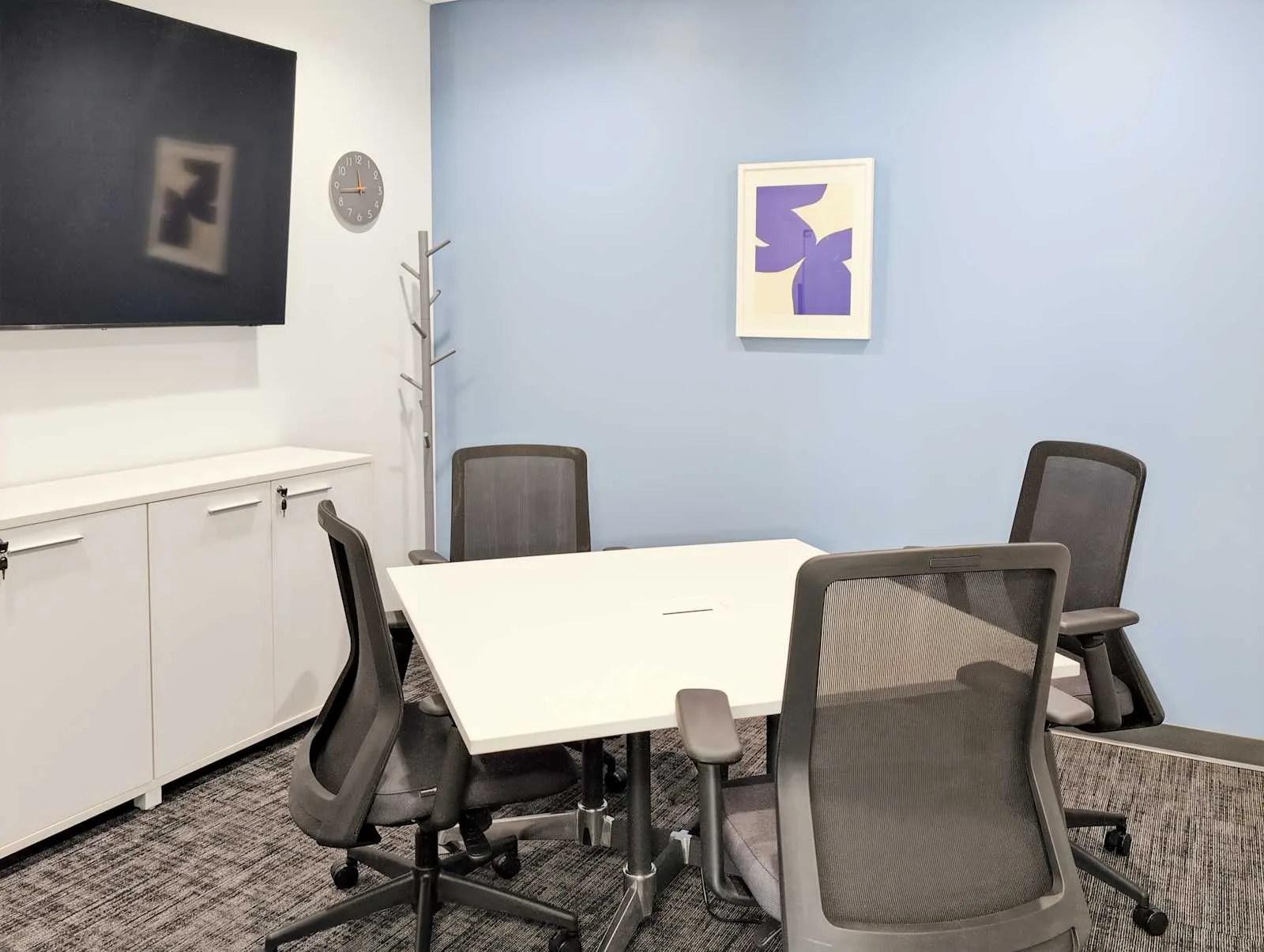 HQ OH, Gahanna - Morse Rd, Meeting room for 4 people, Gahanna, OH