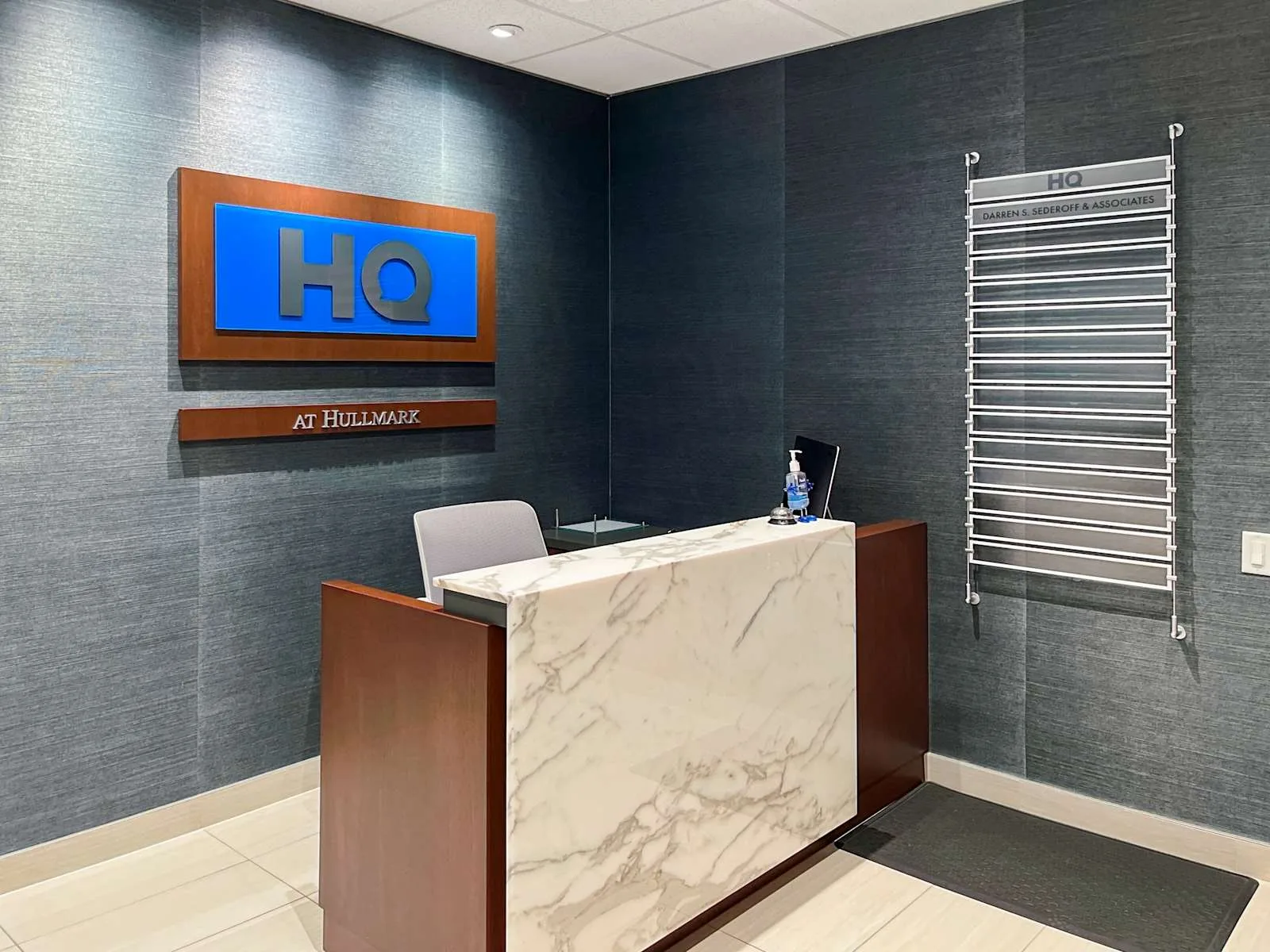 HQ ON, Toronto - Hullmark Center, Reception, North York, ON