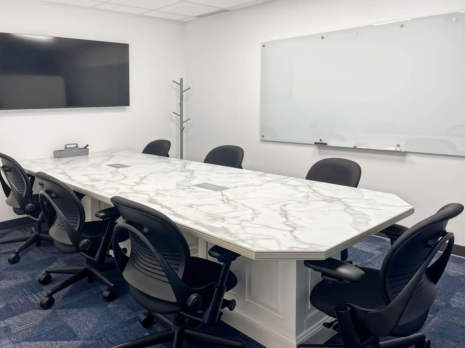 HQ PA, Center Valley - Saucon Creek Rd, Meeting room for 8 people, Center Valley, PA