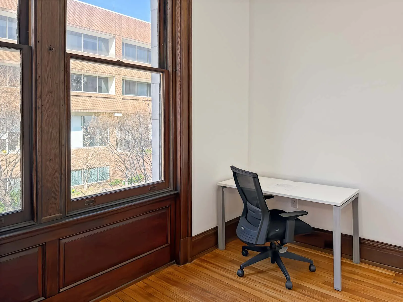 HQ PA, Lancaster - North Queen St, Private office, 1 desk, Lancaster, PA