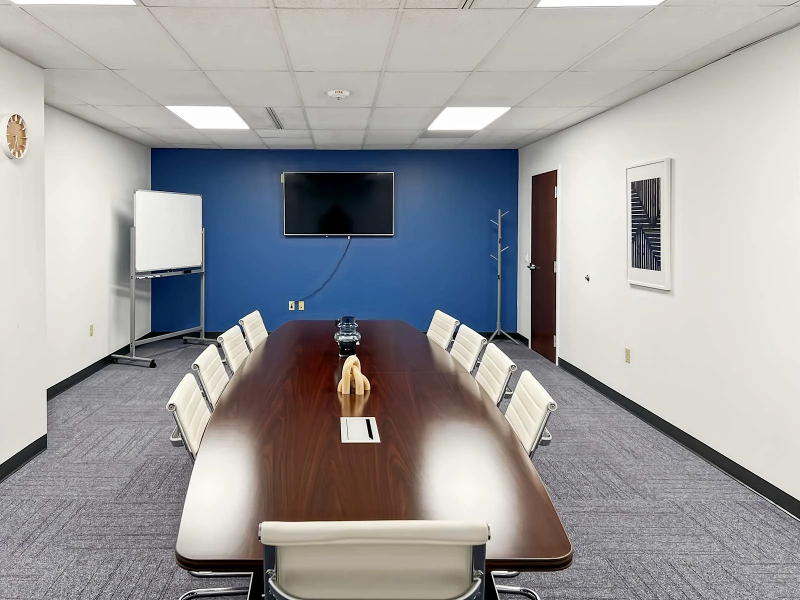HQ PA, Pittsburgh - Cliff Mine Rd, Meeting room for 11 people, Carnegie, PA