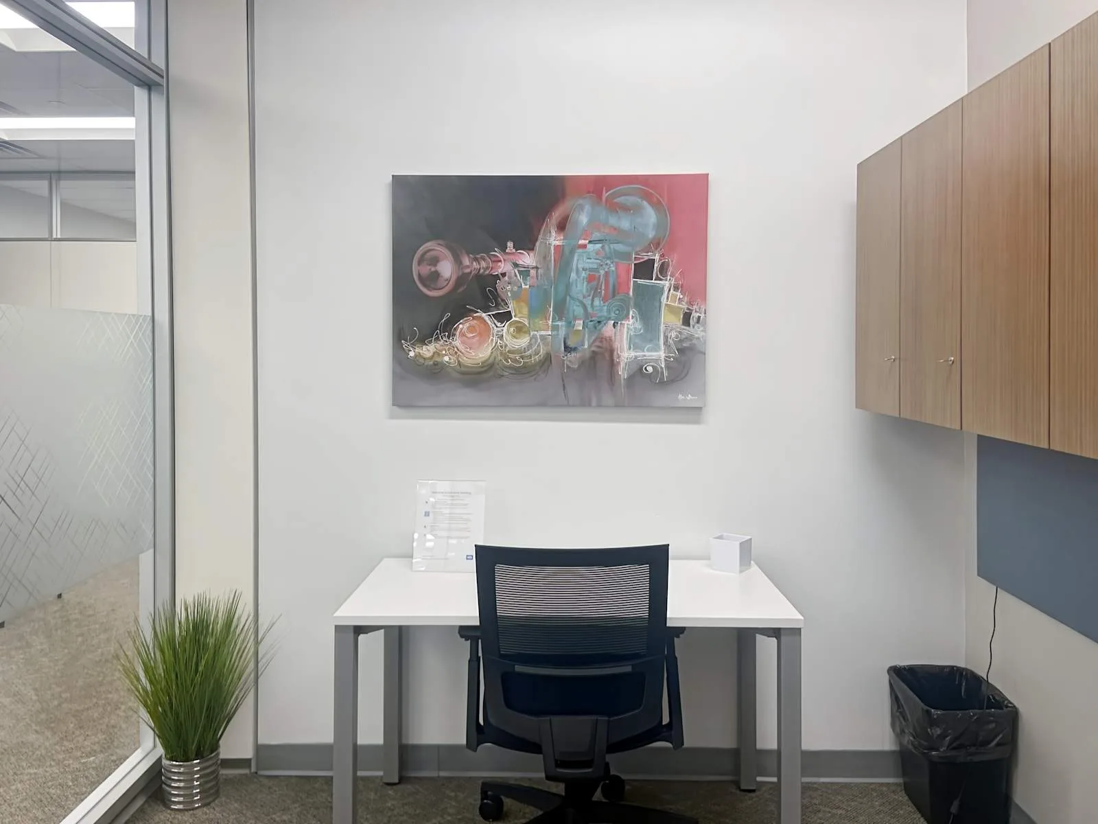 HQ PA, Pittsburgh - Fifth Ave, Private office, 1 desk, Pittsburgh, PA