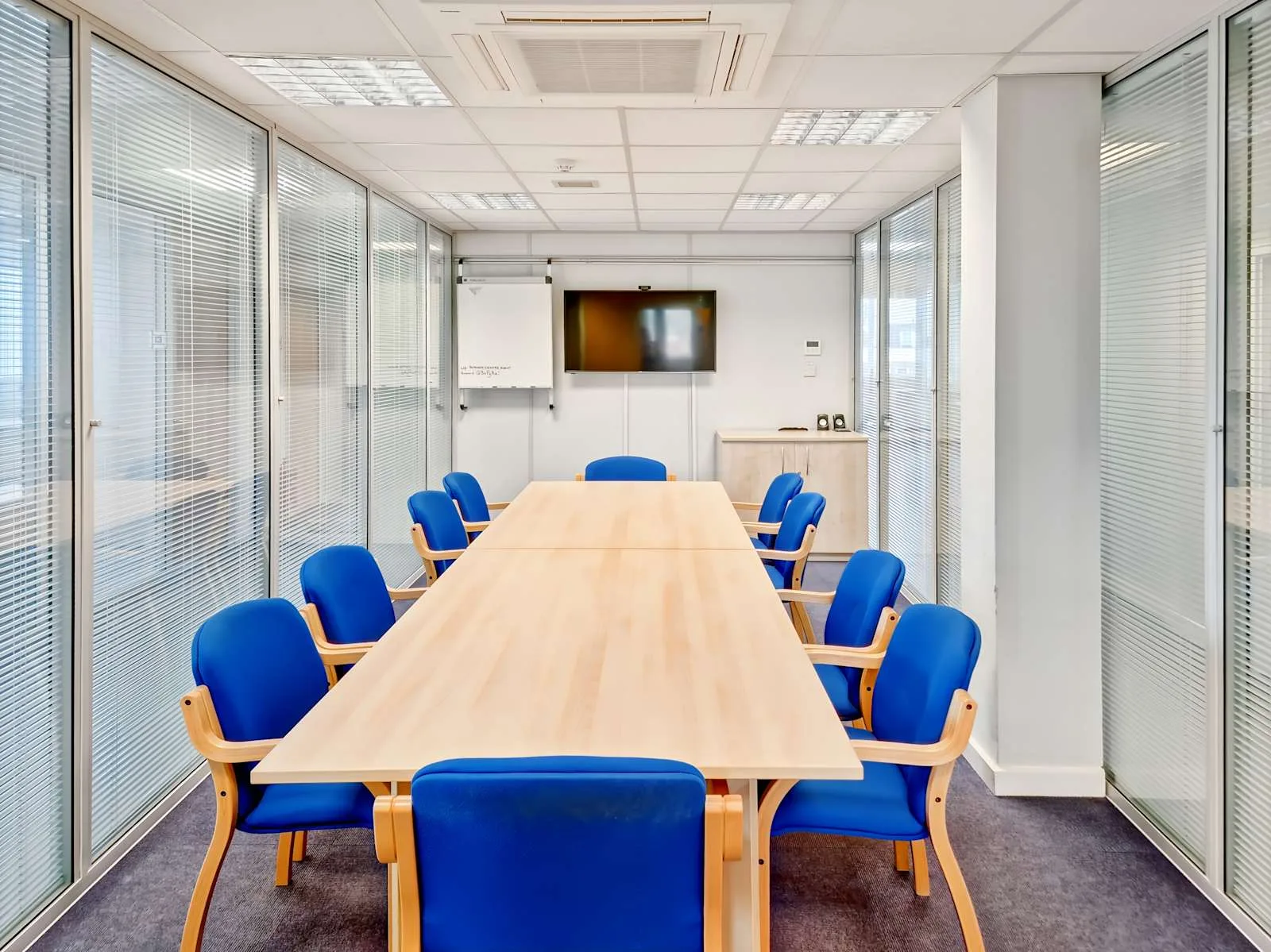HQ Portchester, Castle Court, Salle de réunion 10 personnes, Port Solent