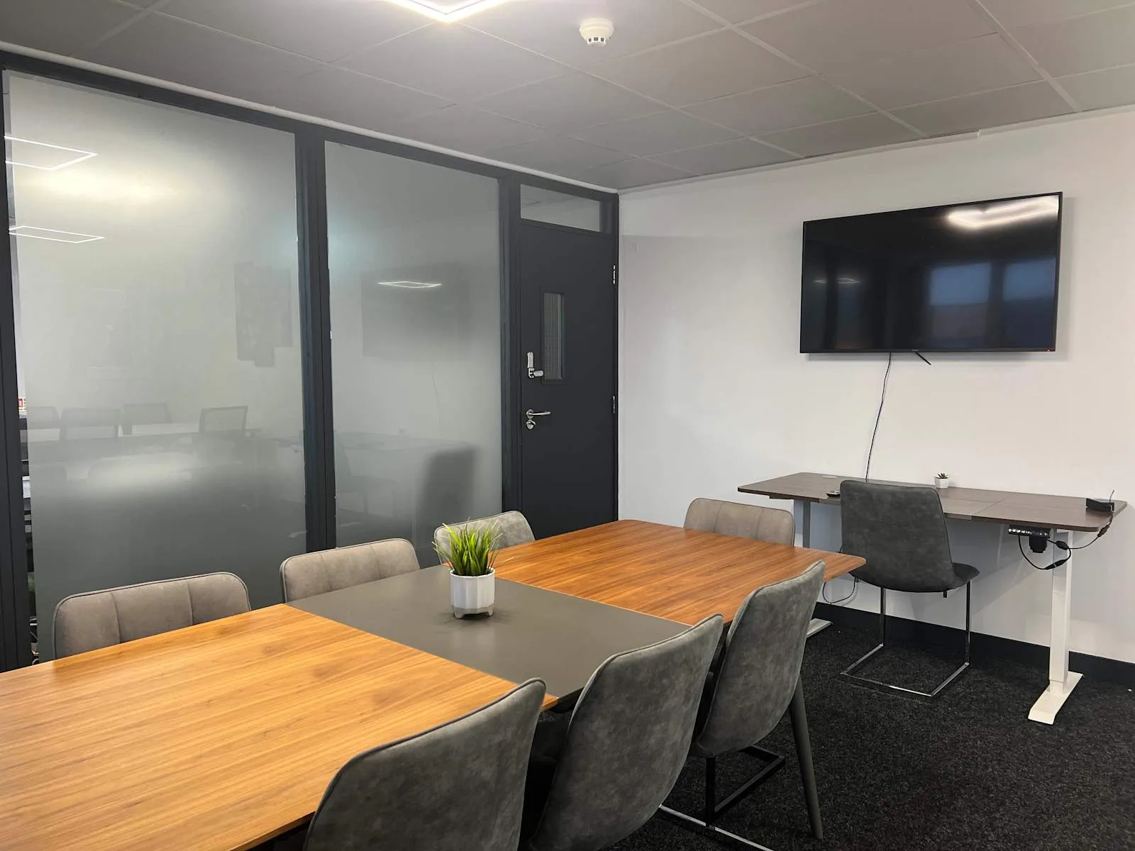 HQ Pudsey, Radley House, Meeting room for 7 people, Pudsey