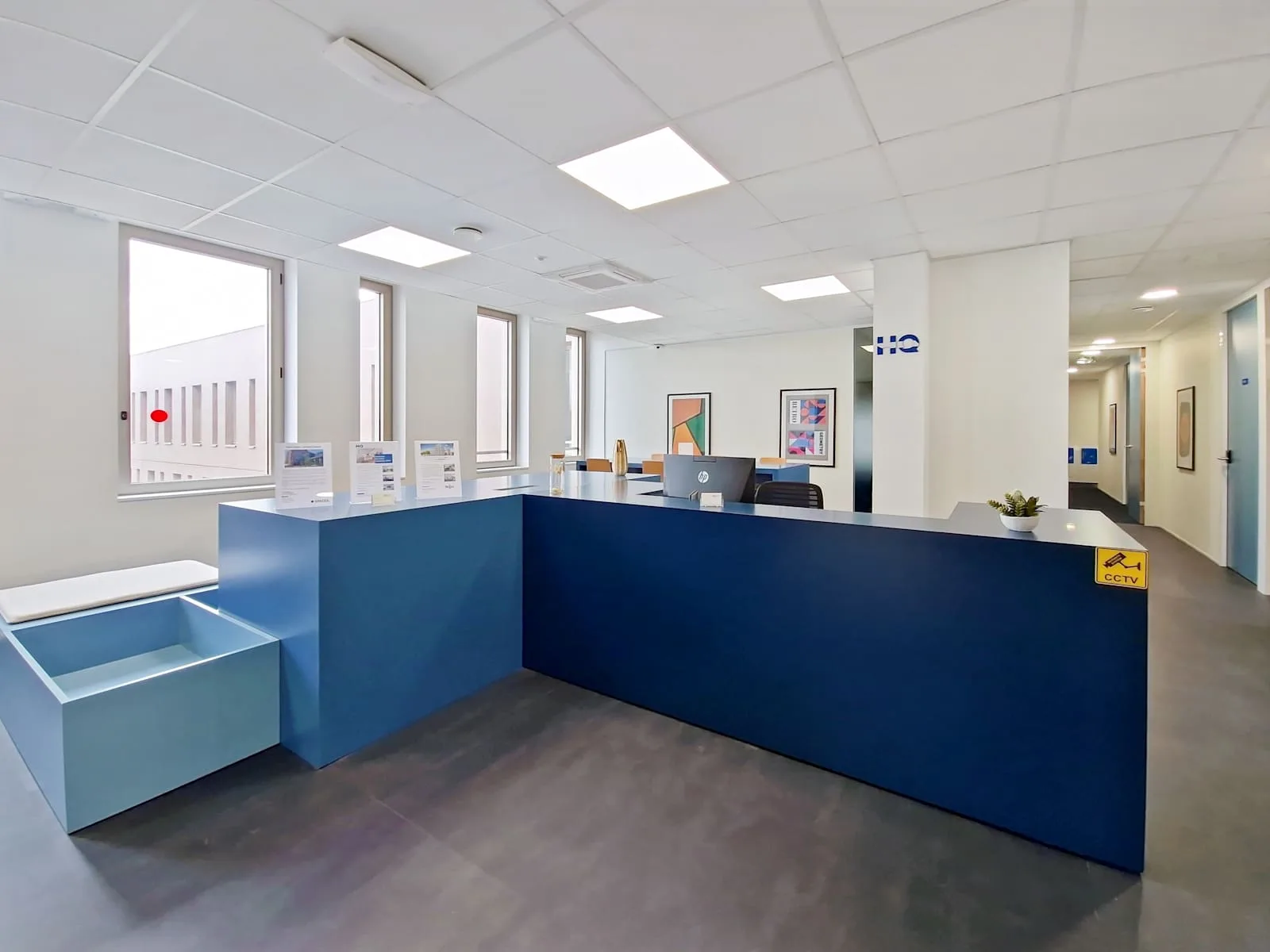 HQ Rennes HQ Atalante Champeaux, Réception, Rennes
