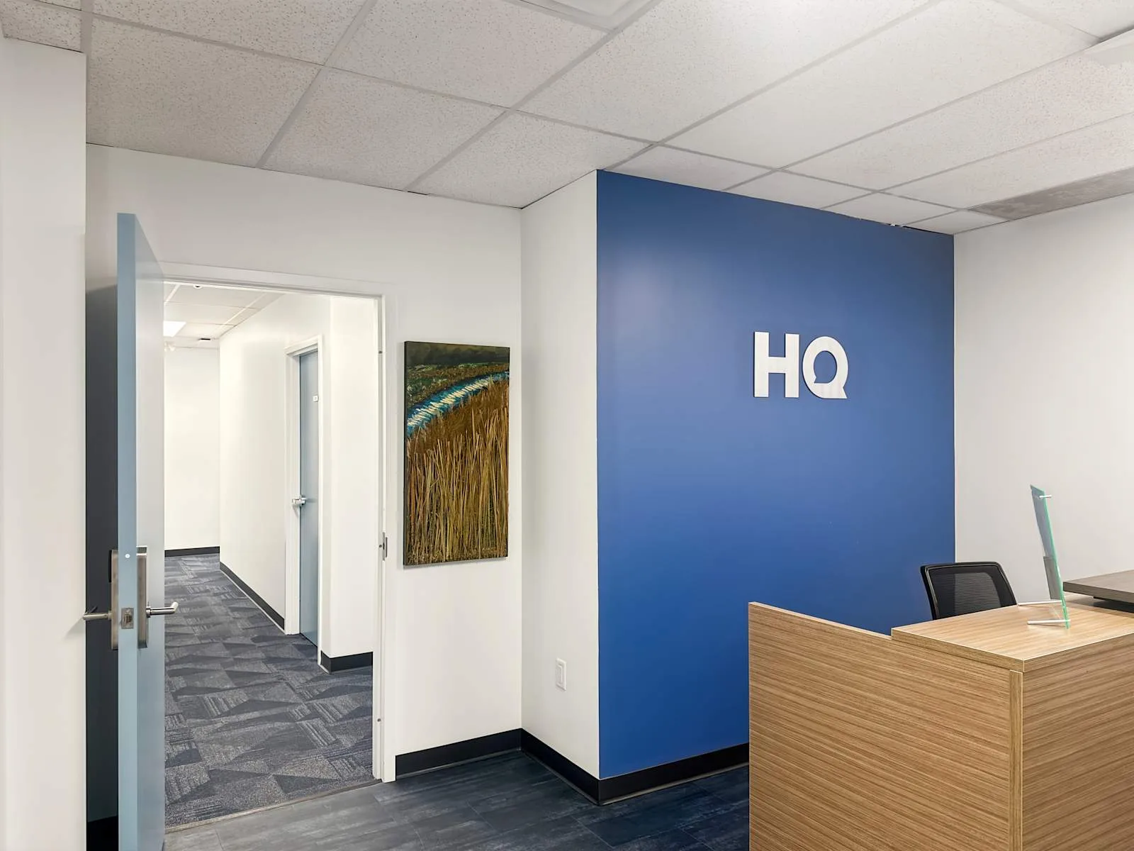 HQ SK, Regina- 11th Ave, Reception, Regina, SK