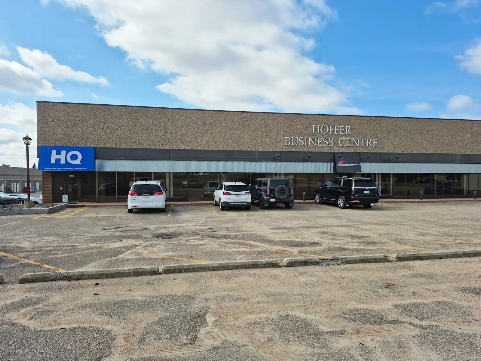 HQ SK, Regina - Hoffer Dr, Building facade, Regina, SK