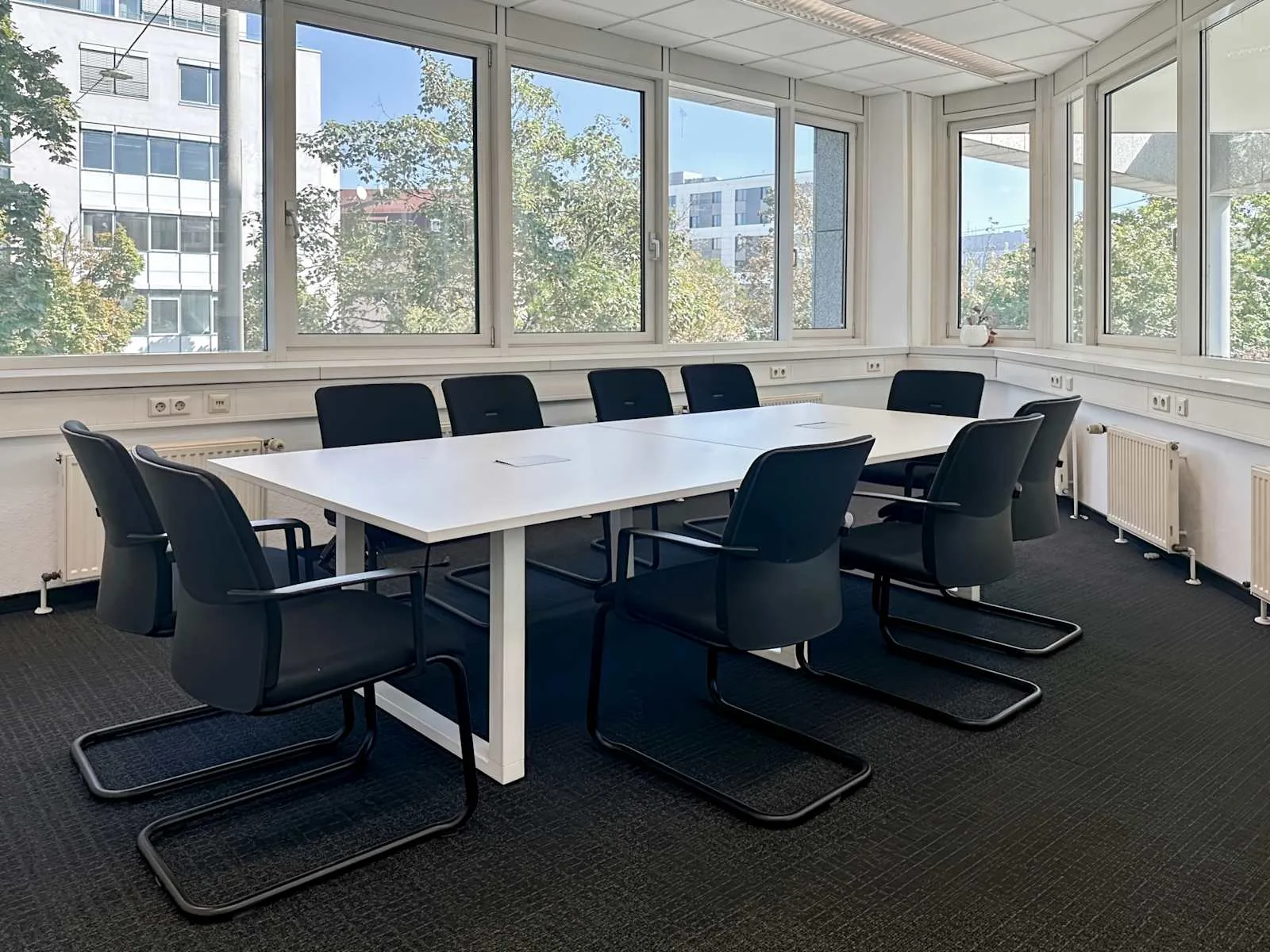 HQ STUTTGART, HQ Offisto, Meeting room for 10 people, Stuttgart