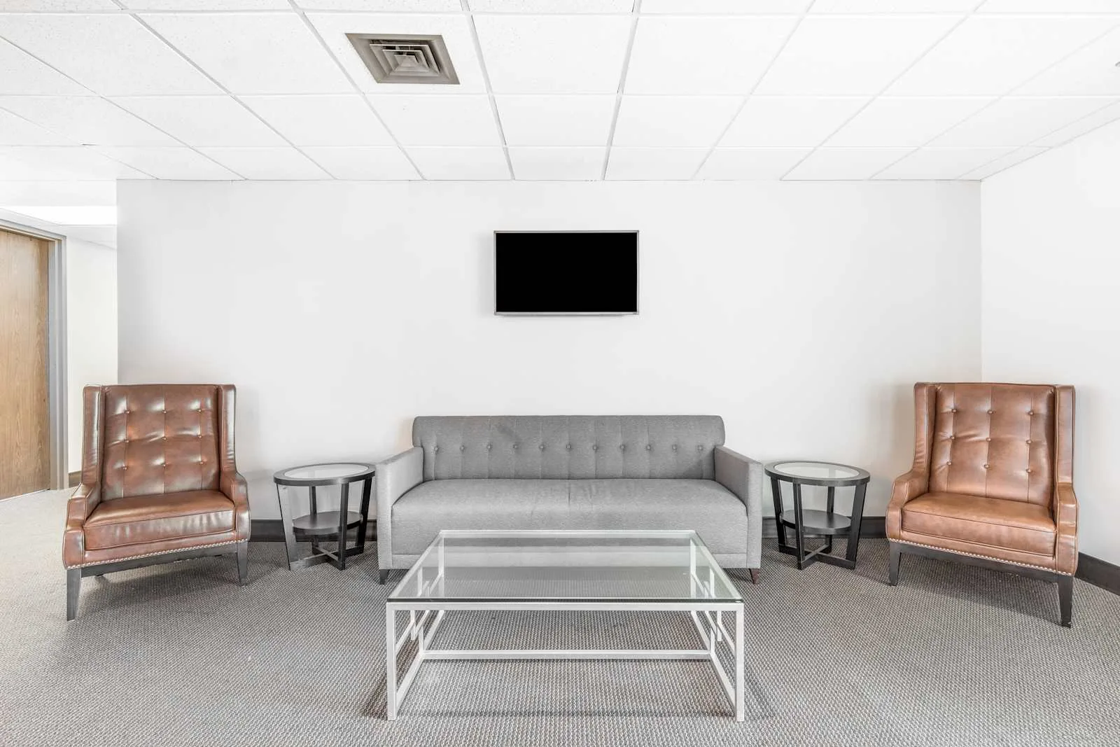 HQ TN, Memphis - Clark Tower (HQ), Lounge, Memphis, TN