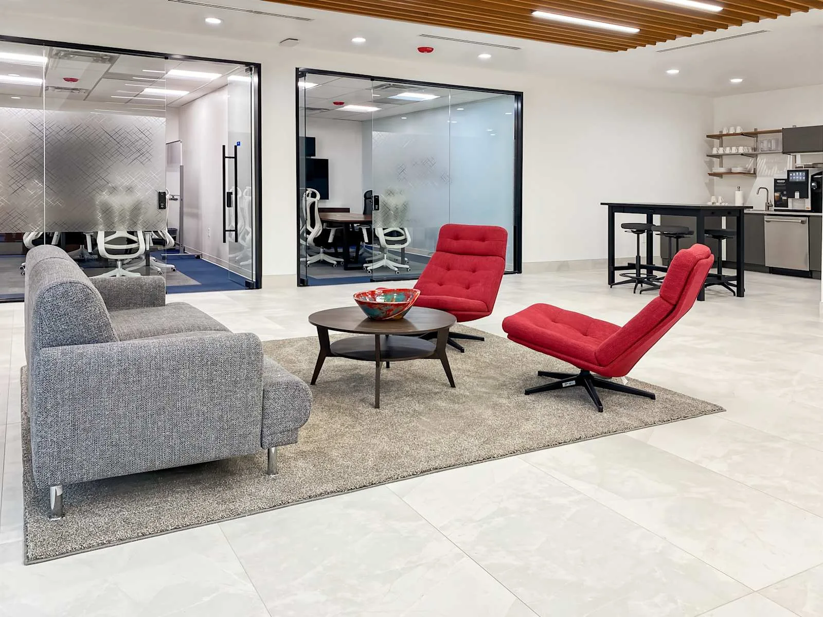 HQ TX, Houston - Northchase Drive, Lounge, West Houston, TX