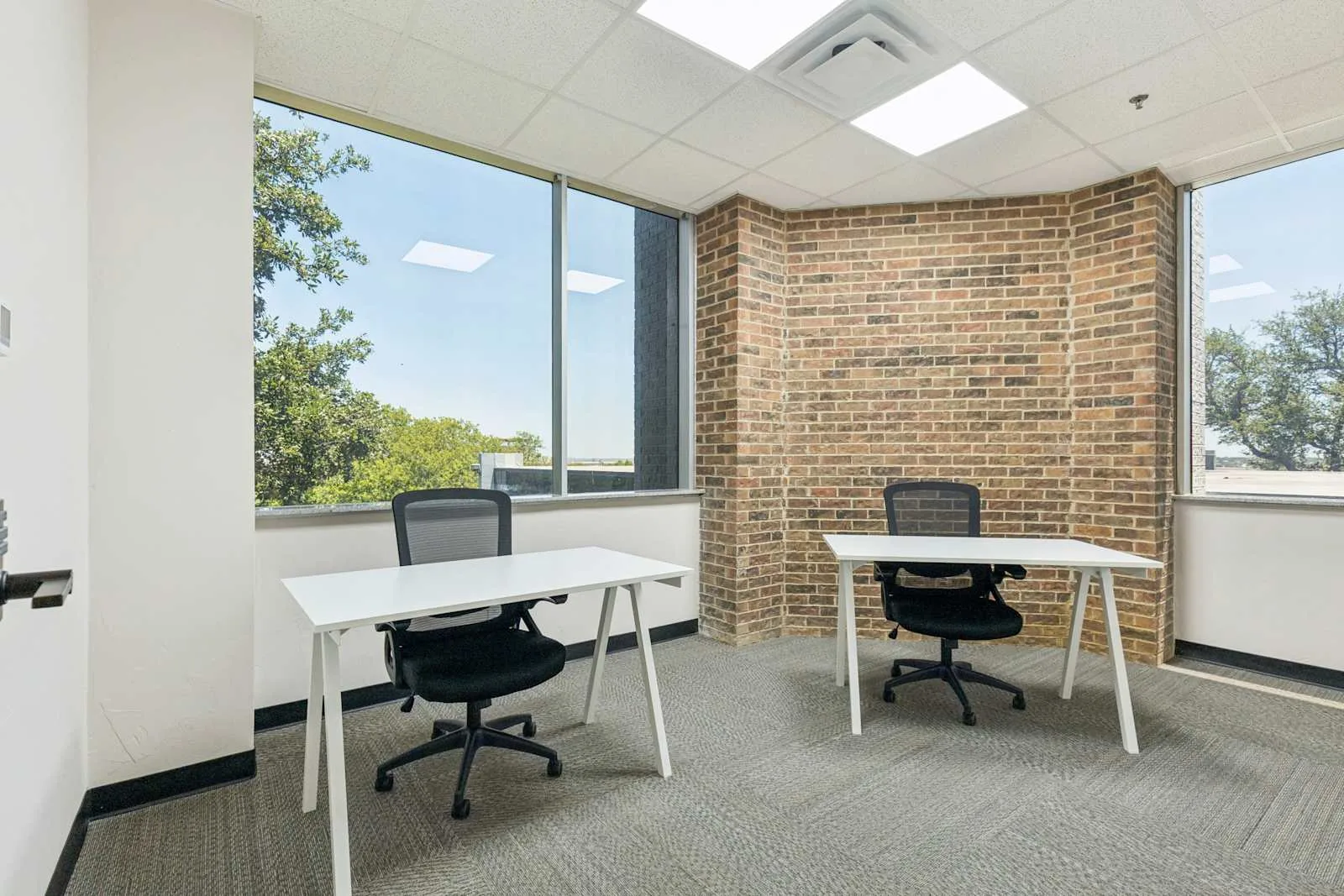 HQ TX, Irving - Belt Line Rd, Private office, 2 desks, Irving, TX