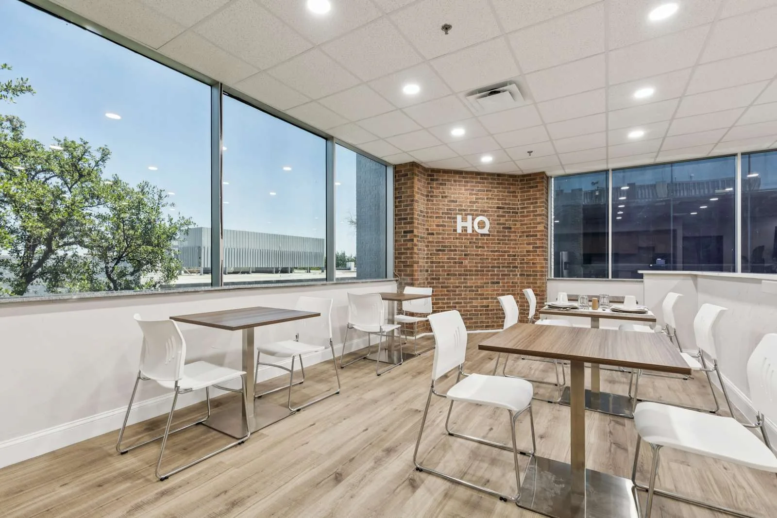 HQ TX, Irving - Belt Line Rd, Cafeteria, Irving, TX