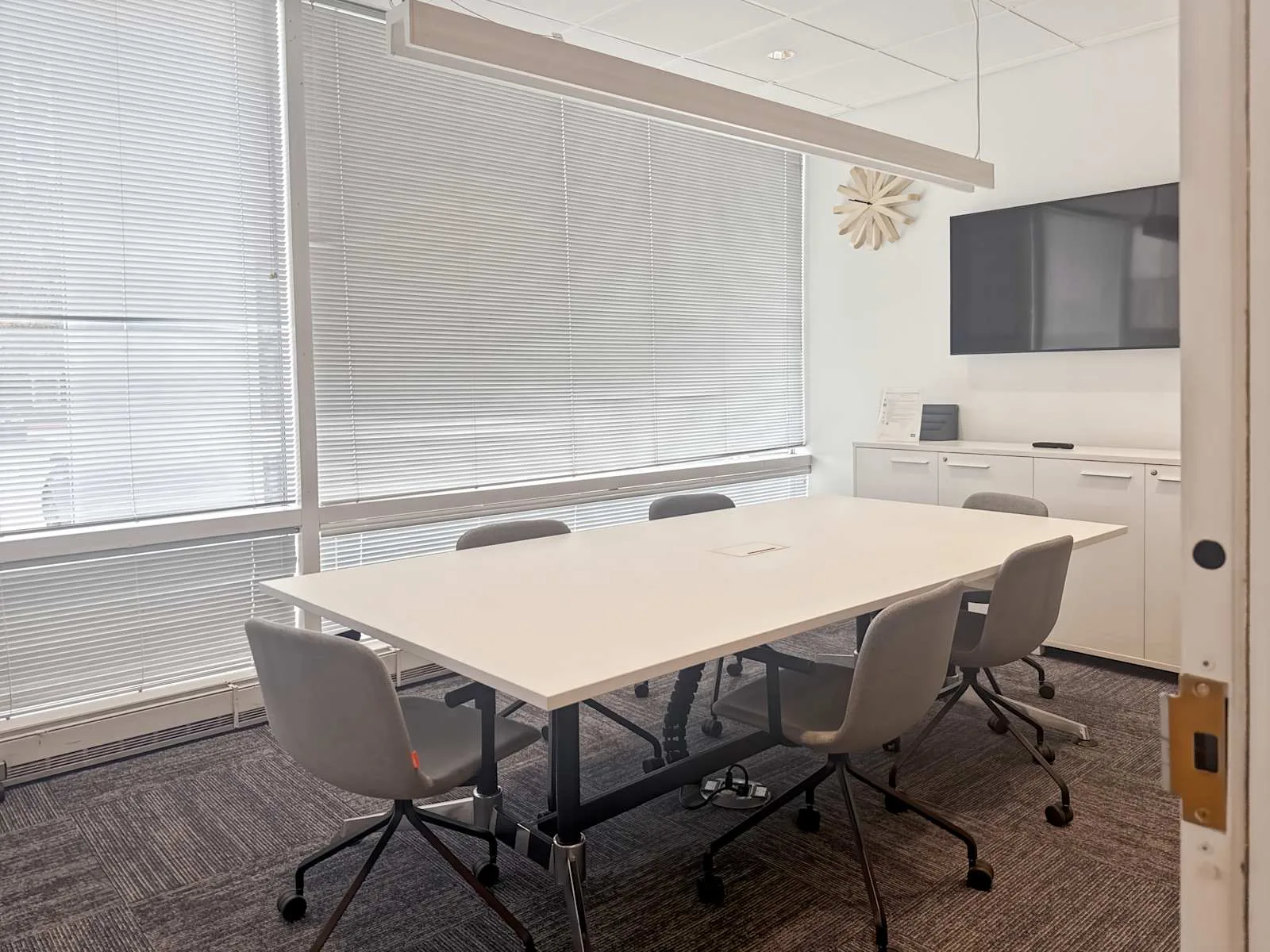HQ TX, San Antonio - NE Loop 410, Meeting room for 6 people, San Antonio, TX