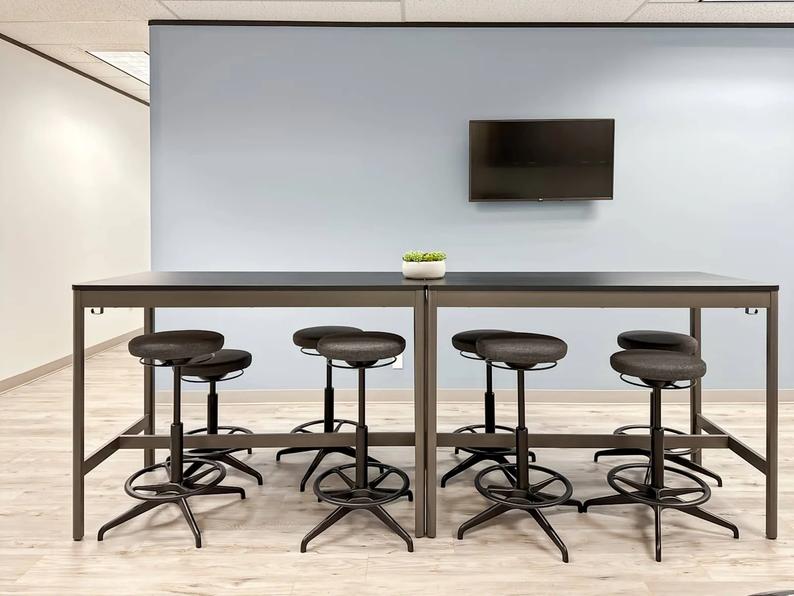 HQ TX, San Antonio - San Pedro Ave, Meeting room for 8 people, San Antonio, TX