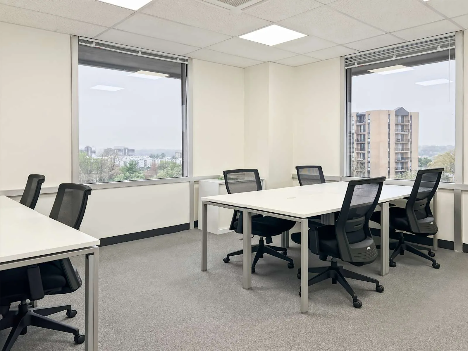 HQ VA, Alexandria - S Whiting Street, Private office, 6 desks, Alexandria, VA
