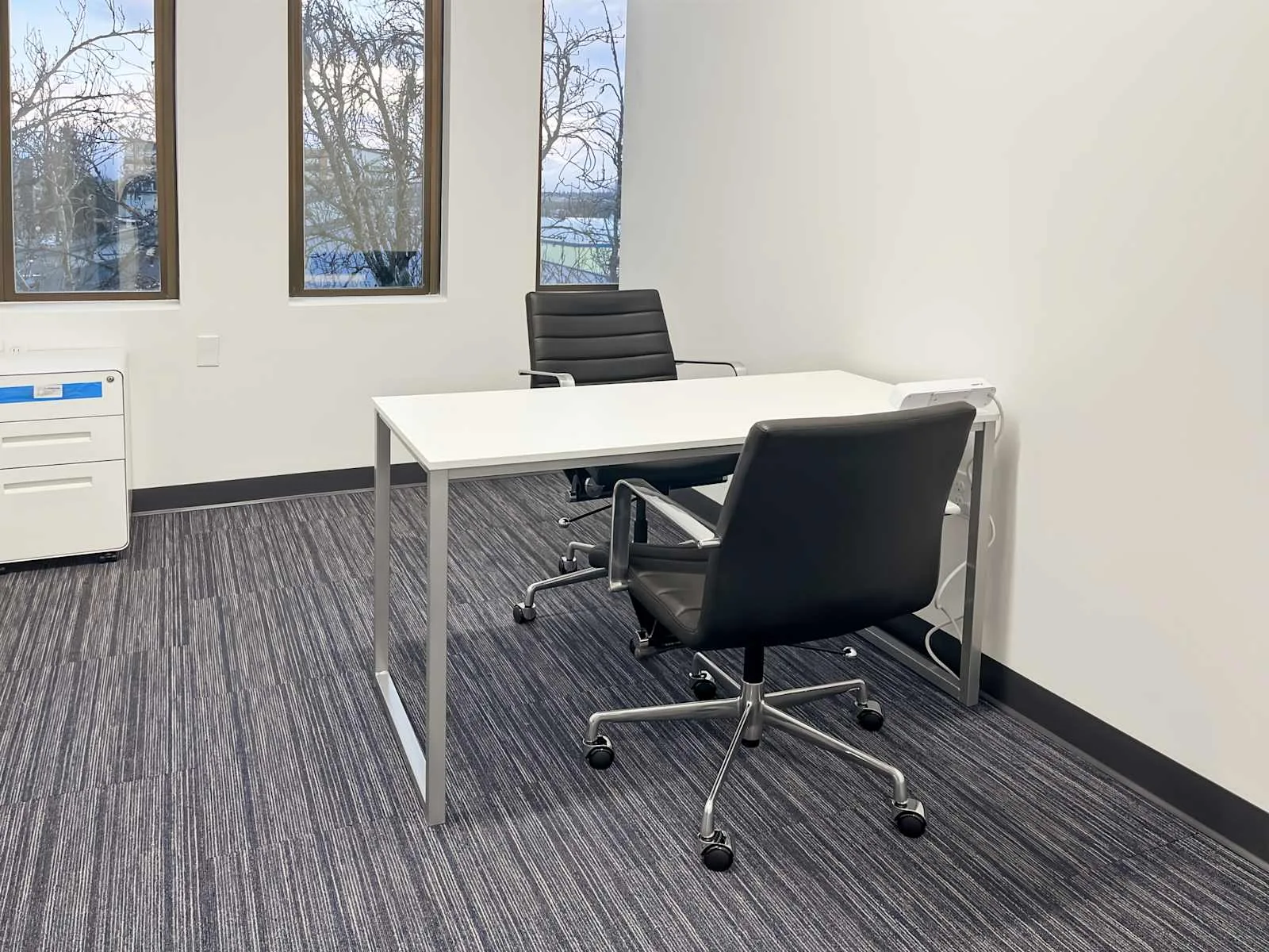 HQ WA, Burien - 8th Ave, Private office, 2 desks, Burien, WA