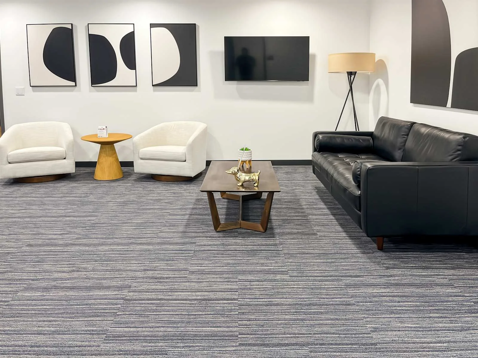 HQ WA, Burien - 8th Ave, Lounge, Burien, WA