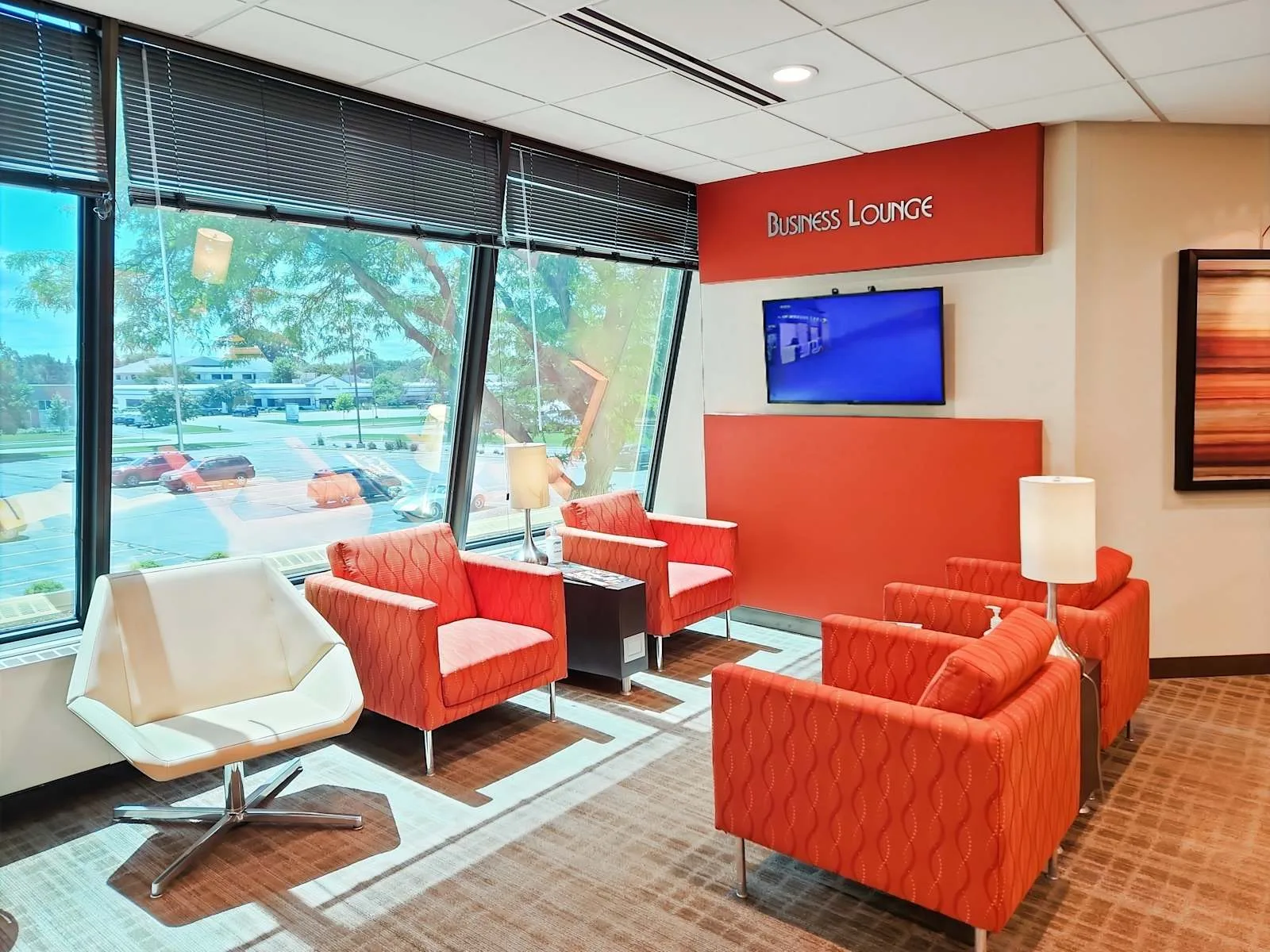 HQ WI, Appleton - Fox River, Lounge, Appleton, WI