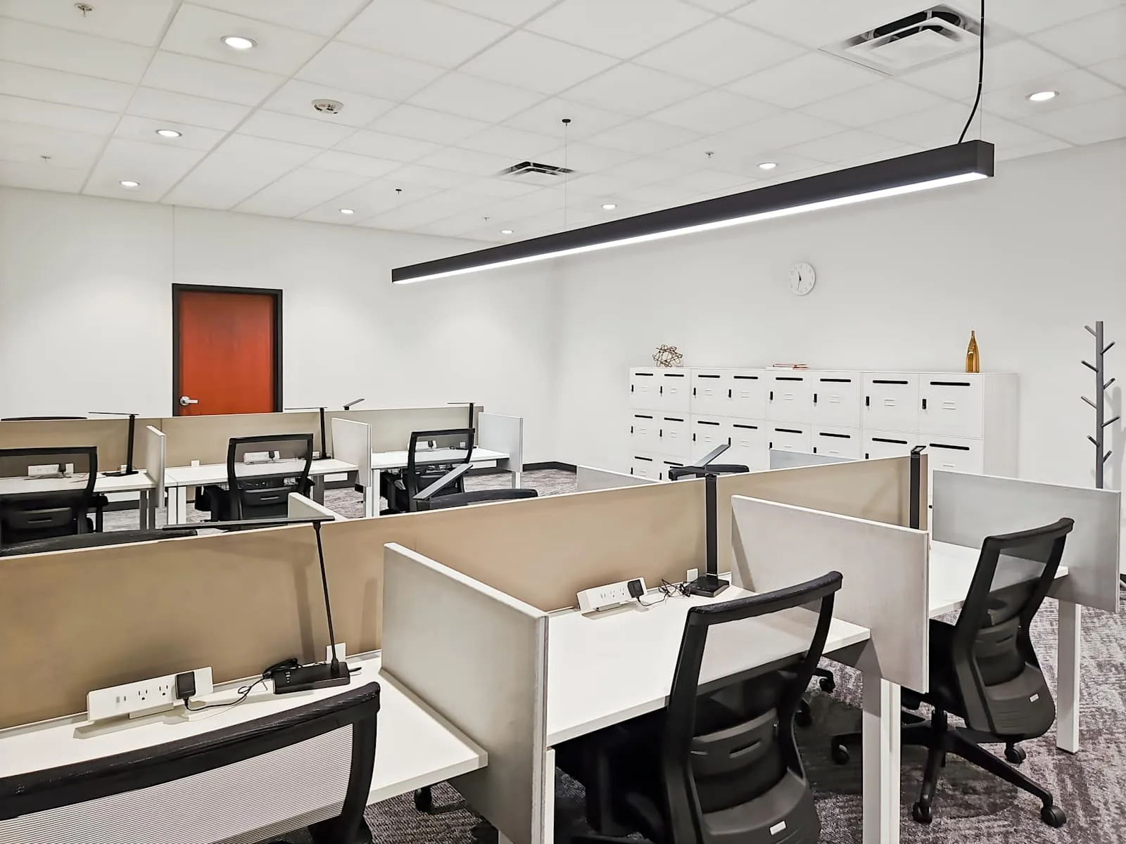 HQ WI, Madison - Eastpark Blvd, Open-plan office, Madison, WI