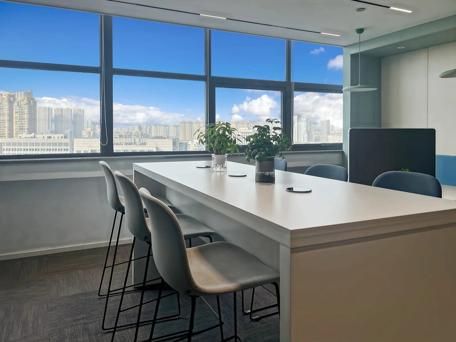 HQ Wuxi, Chongwen Building, Meeting room for 6 people, Wuxi