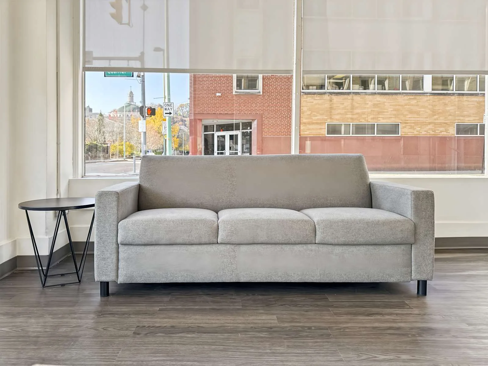 HQ WV, Charleston - Quarrier St, Lounge, Charleston, WV